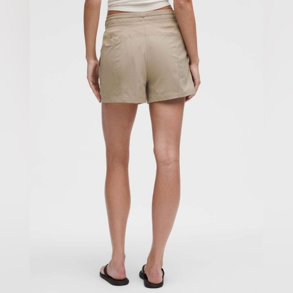 Lululemon Dance Studio High-Rise Short 3.5" - Picture 3 of 7